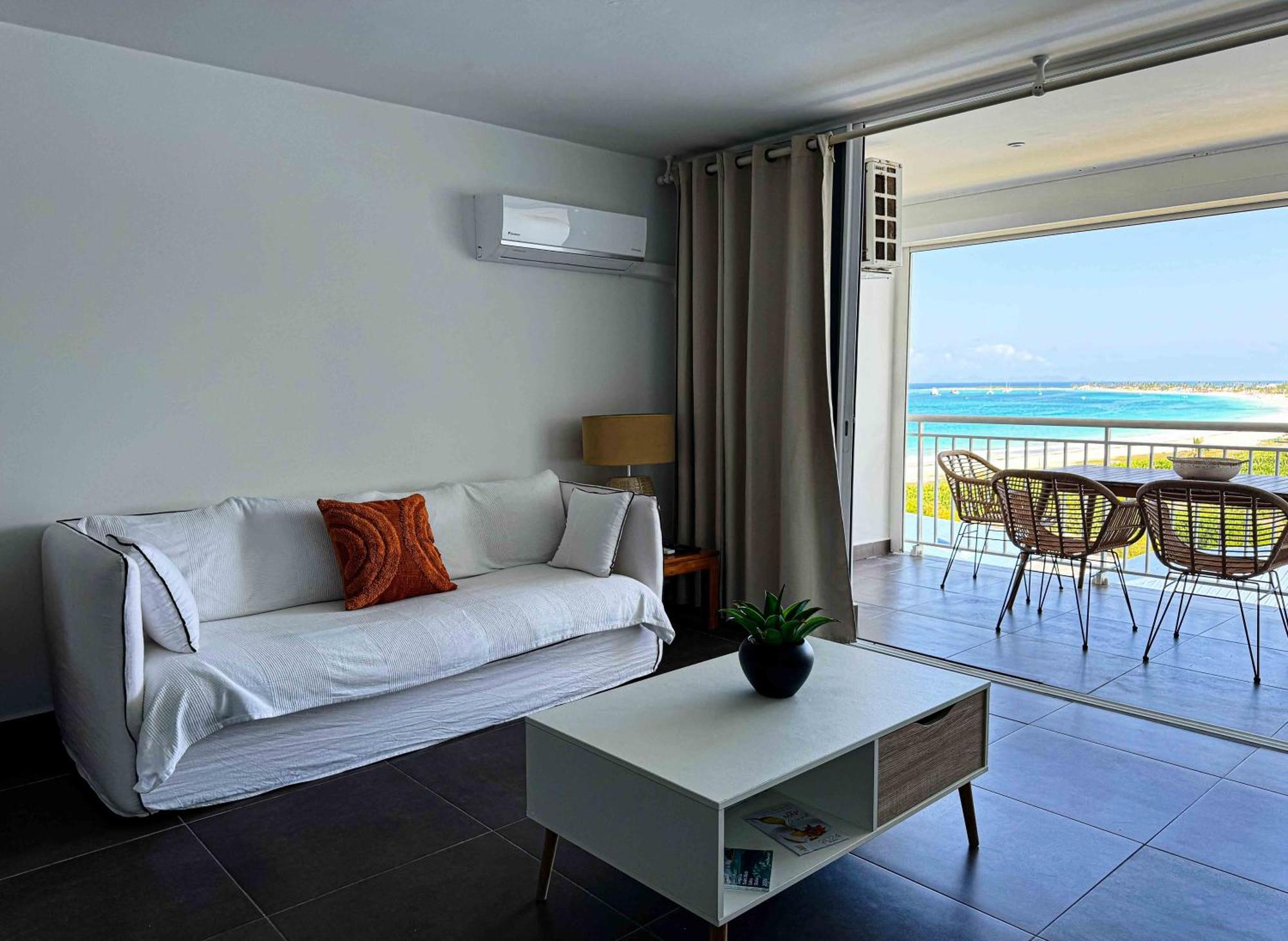 Top Floor Unit 520 Ft2 - 48 M2 With Stunning Dominant View On Ocean, St Barth, Orient Bay Cul de Sac 外观 照片